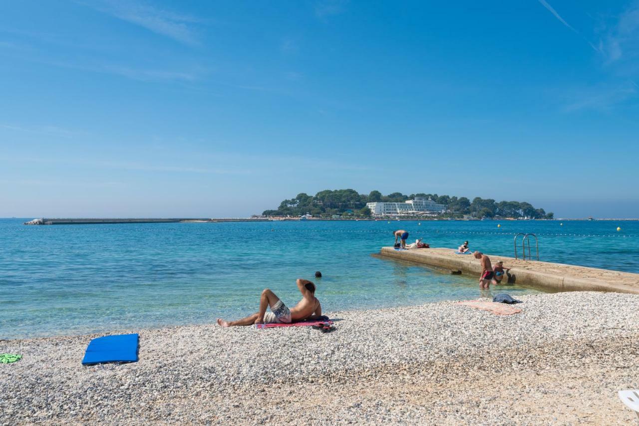 Apartments Vita Poreč Buitenkant foto