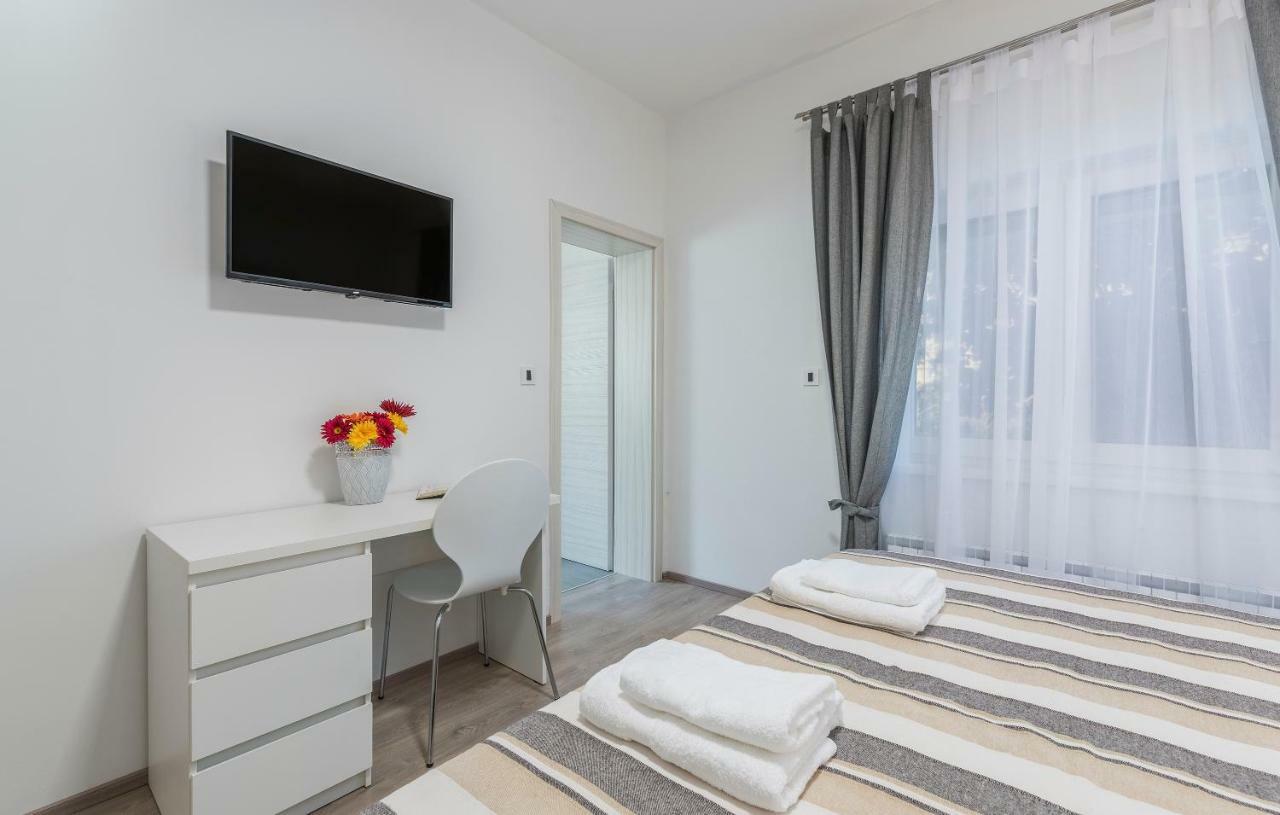 Apartments Vita Poreč Buitenkant foto