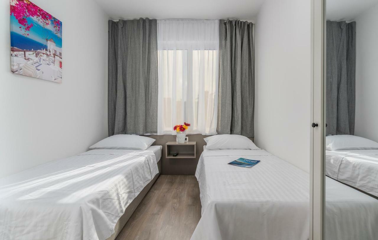 Apartments Vita Poreč Buitenkant foto